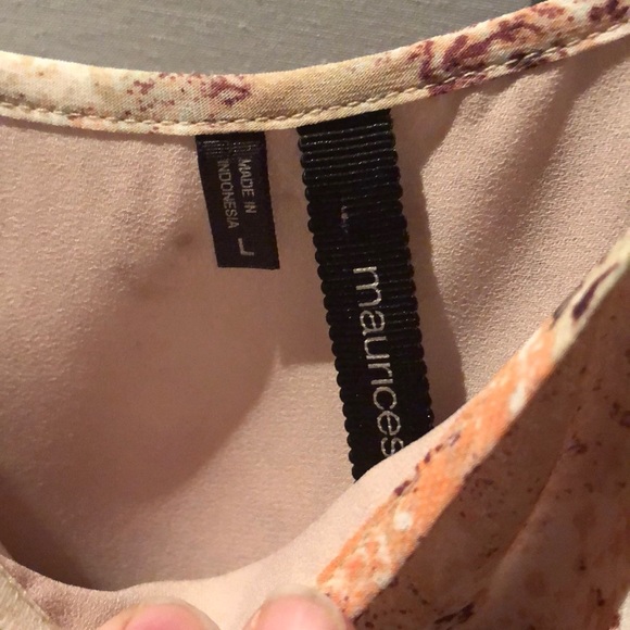 Sleeveless top - Picture 2 of 3